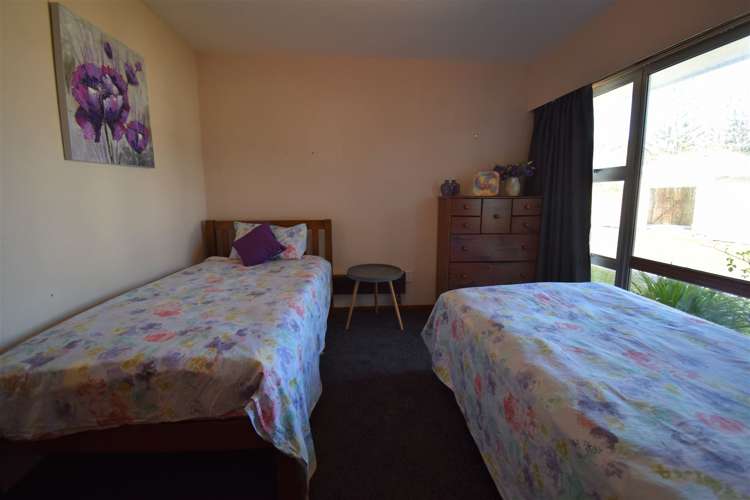 232 Sewell Street Hokitika_12