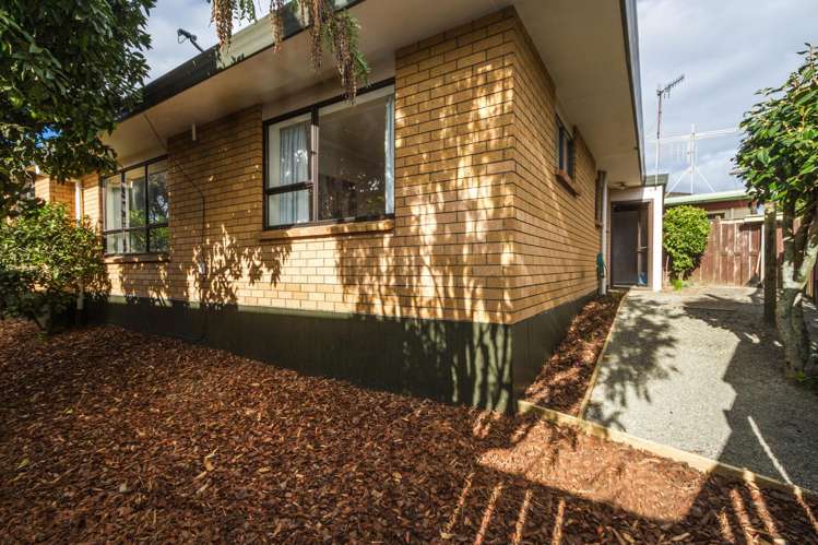 2/7 Penton Way Tahunanui_22