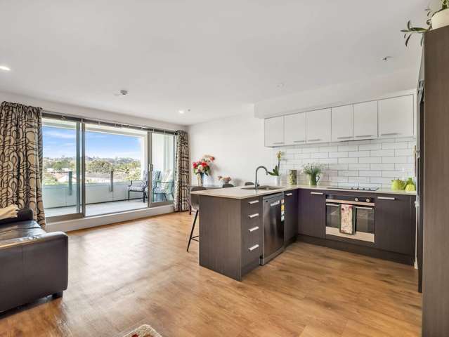 304/25 Bute Road Browns Bay_2