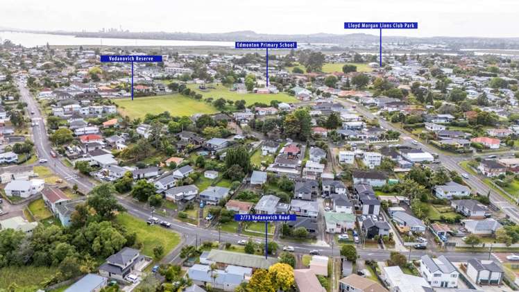 2/73 Vodanovich Road Te Atatu South_14