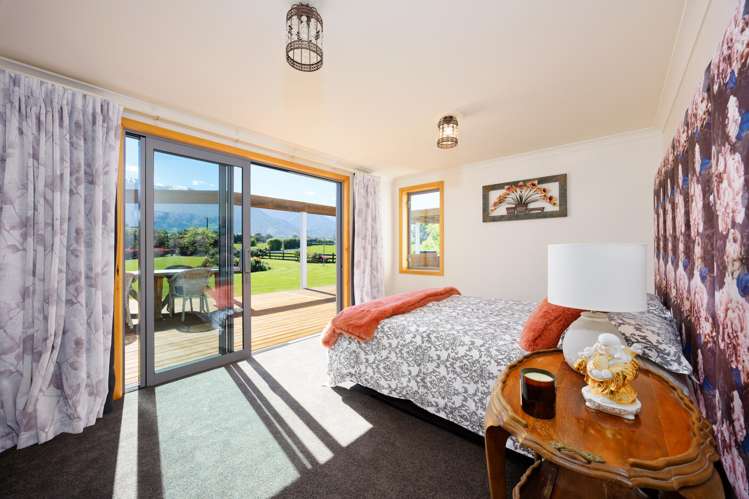 75 Harnetts Road Kaikoura Flat_13