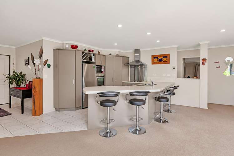 55 Pyle Road West One Tree Point_4