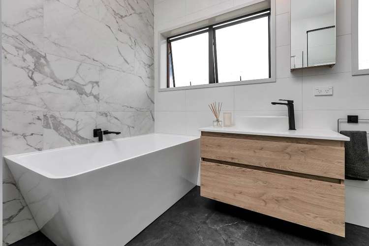 56 Long Drive Saint Heliers_12