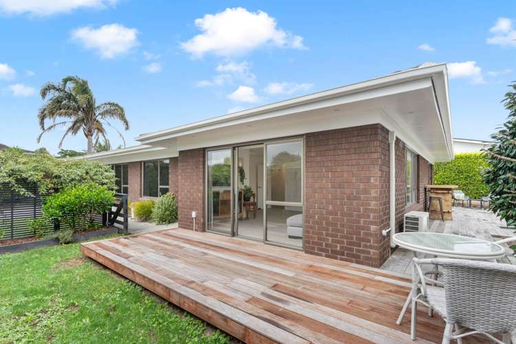 2/38 Miltonia Avenue_5