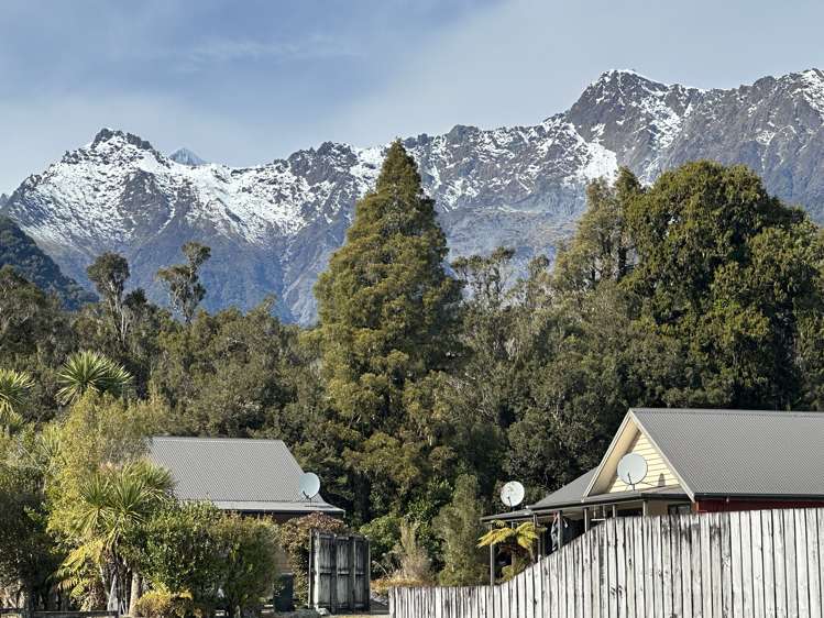 30 Pekanga Drive Fox Glacier_2