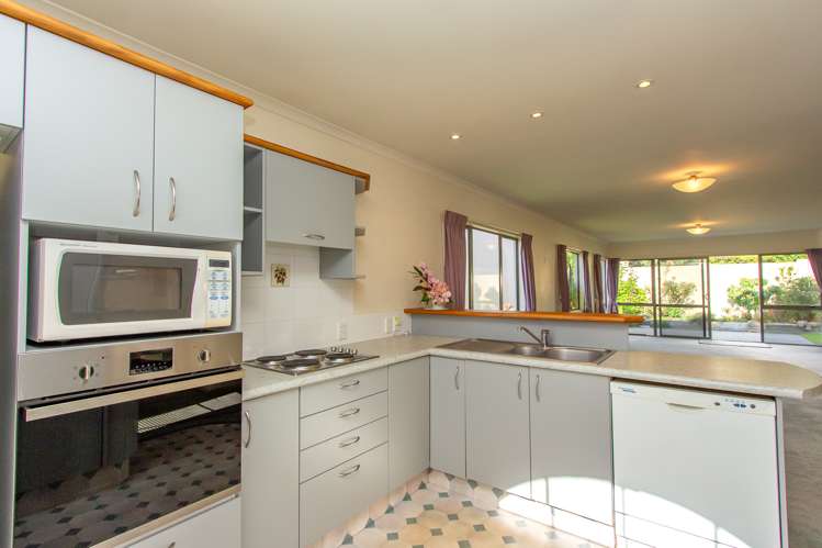 28/285 Vaughan Road Owhata_5