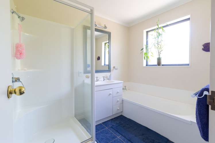 81 Templemore Drive Richmond_15