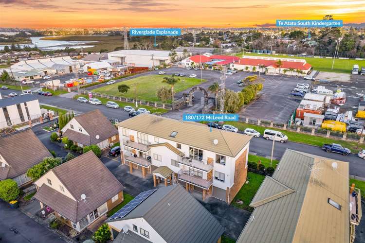 180/172 Mcleod Road Te Atatu South_12
