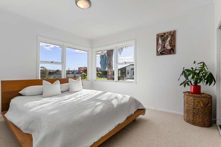 59 Bond Crescent Forrest Hill_8