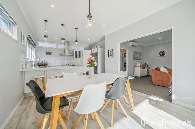 32 Orr Crescent Lower Hutt Central_16
