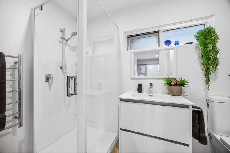 29 Brigitte View Snells Beach_19