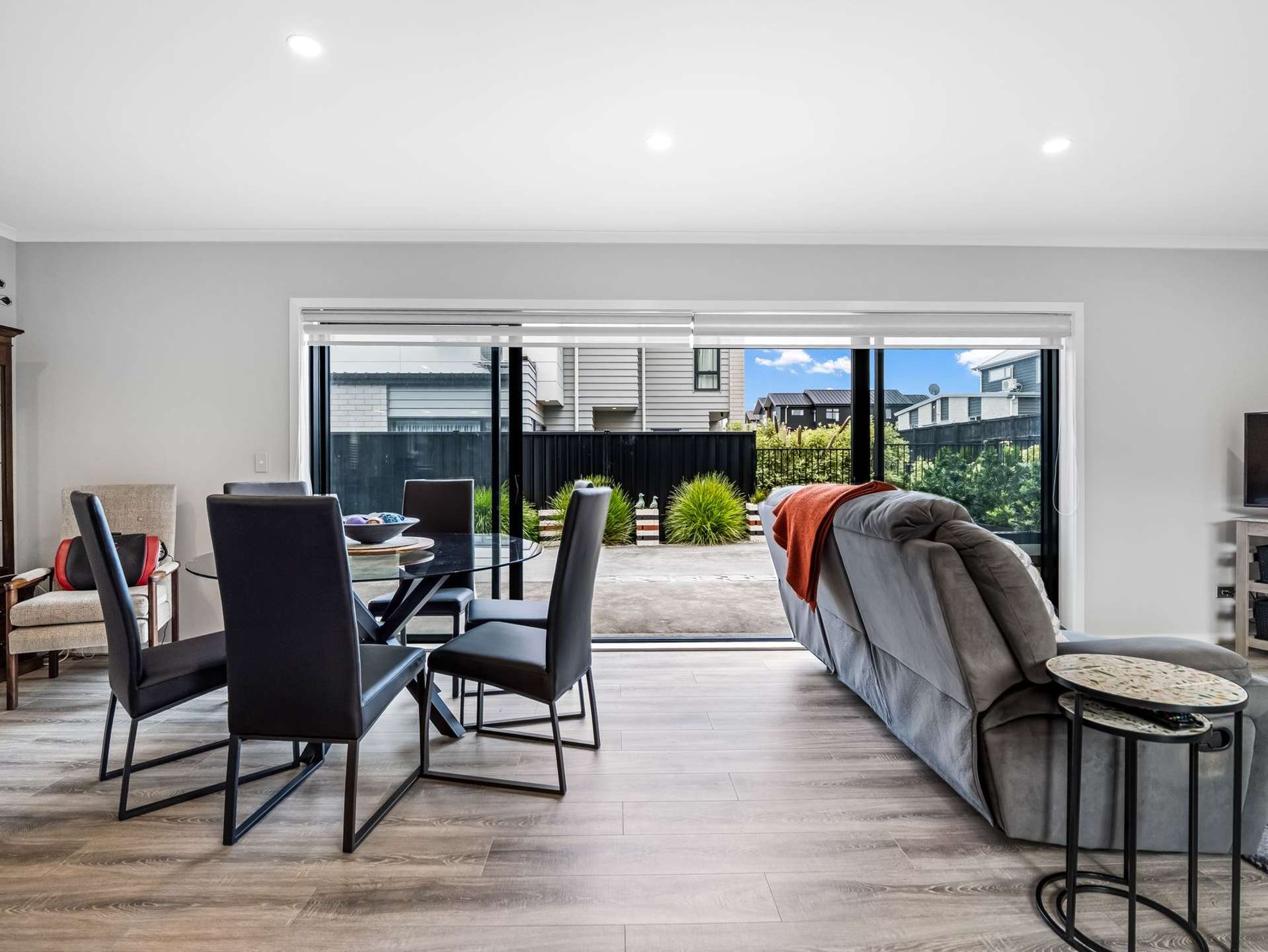 13/15 Onukutara Place Huntington_0