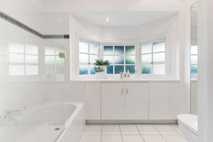 148 Coates Avenue Orakei_26