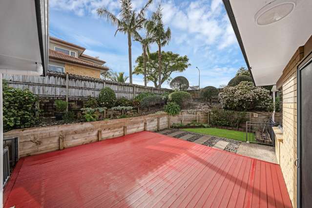 1/19 Howe Street Howick_2