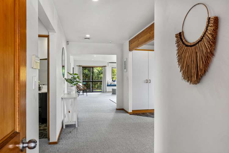 28 Pohutukawa Avenue Red Beach_12