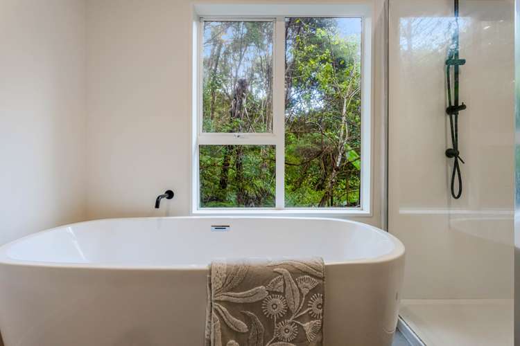 56 Tanekaha Road Titirangi_23