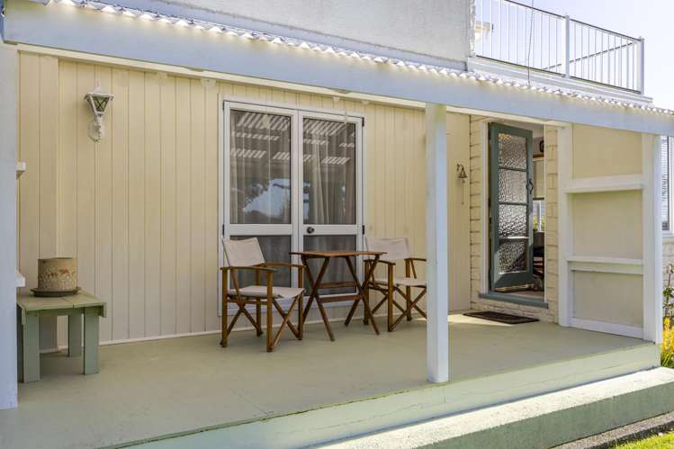 85 Queen Street Waitara_6