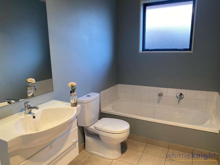 29 Roberts Road Hei Hei_13