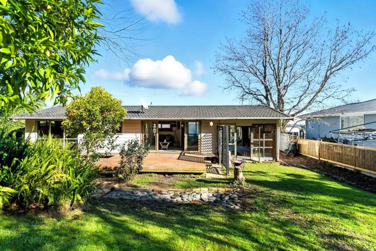 12 Kotuku Street Te Aroha_14