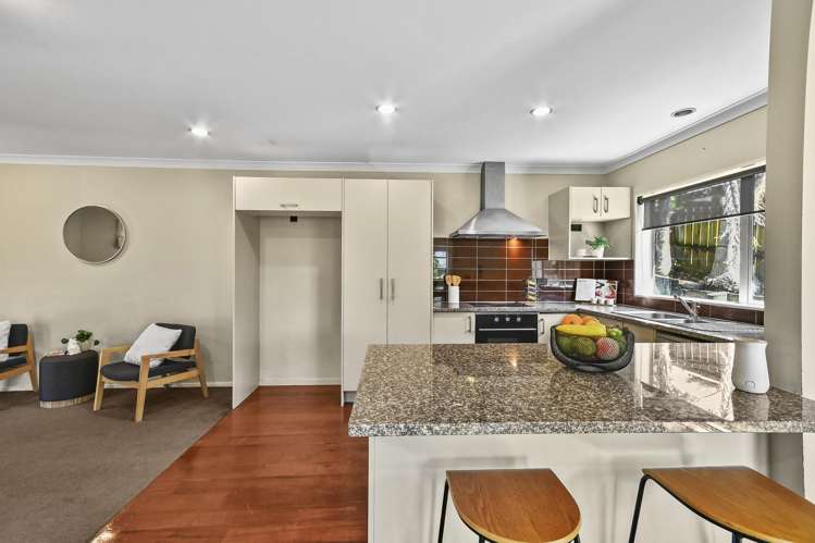 20 Clark Road Pahurehure_12