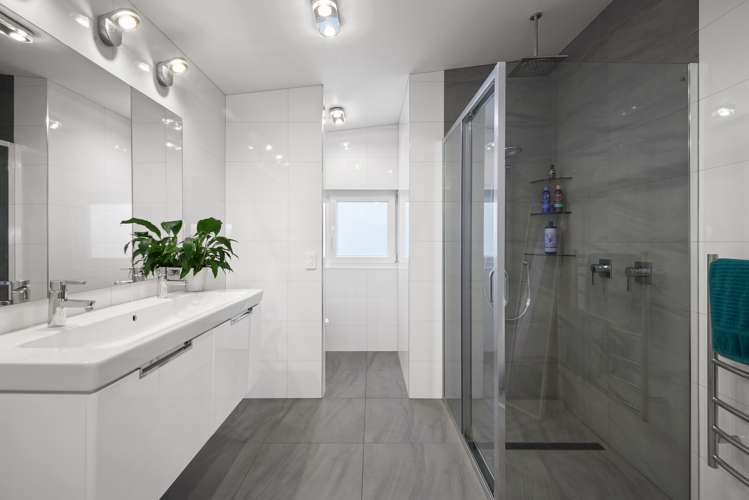 23 Reliance Crescent Beachlands_15