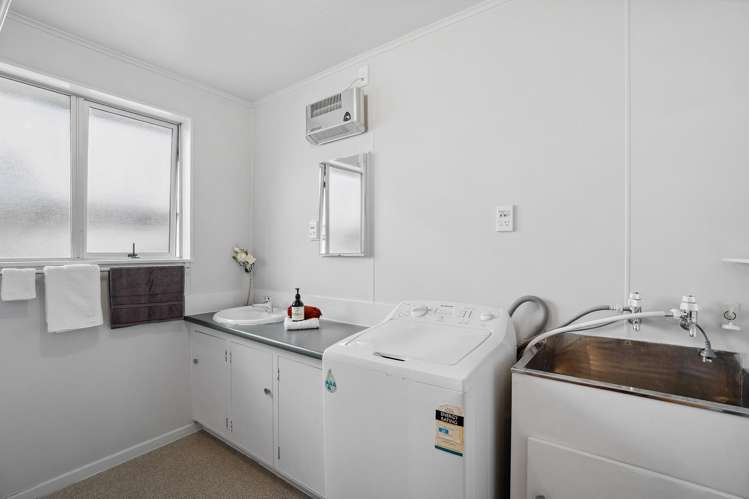 1b Antimony Crescent Cromwell_9