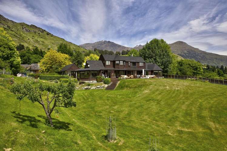 9 Arrowtown-Lake Hayes Road Arrowtown_2