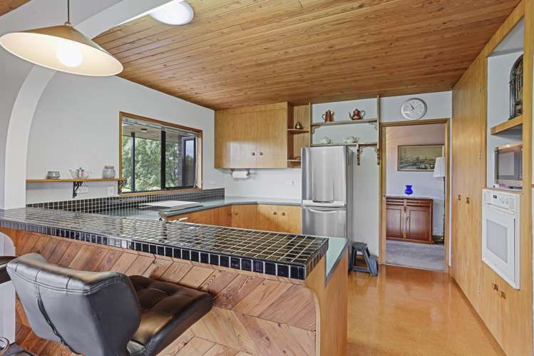 80 Regency Crescent Redwood_16