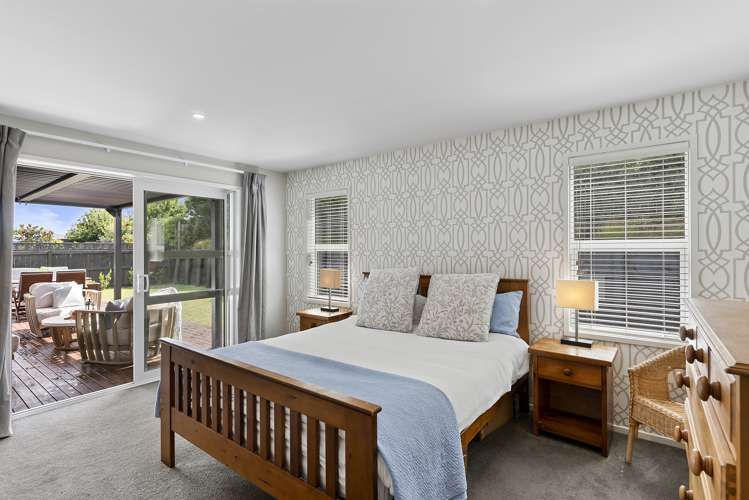 146 Eighth View Avenue Beachlands_18