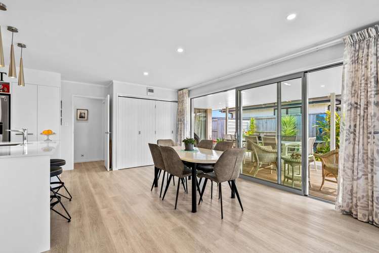 29 Saint Michael Crescent One Tree Point_10