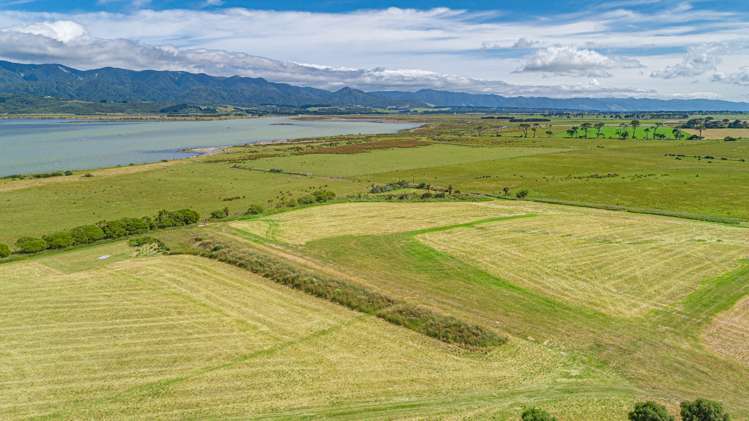 97 Lake Ferry Road Lake Ferry_7