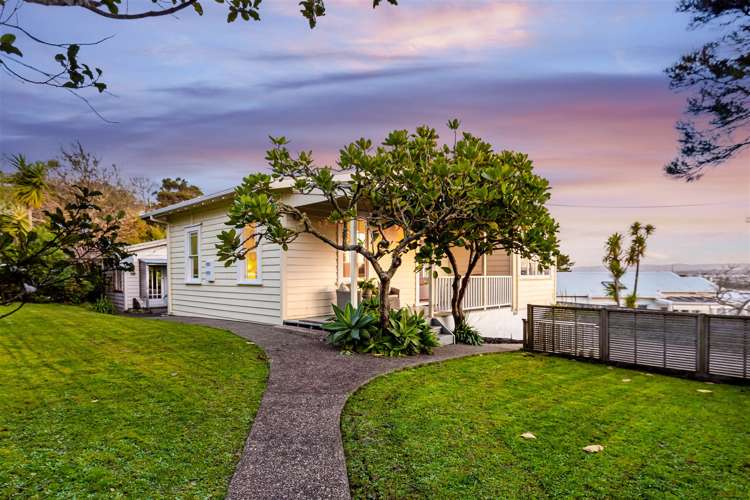 6 Marae Road Greenhithe_8