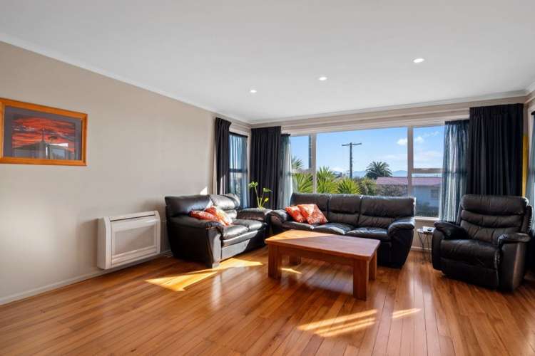 8 Derby Street Stoke_10