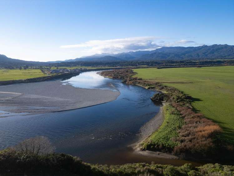 217 Omoto Road Greymouth_25