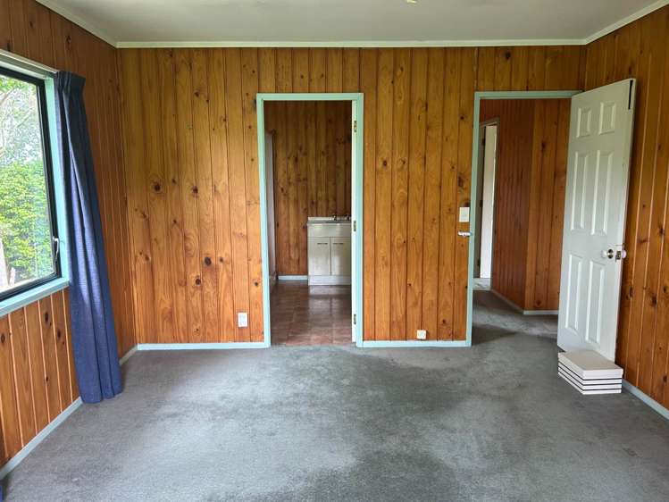 76 Kaipara Coast Highway Helensville_12