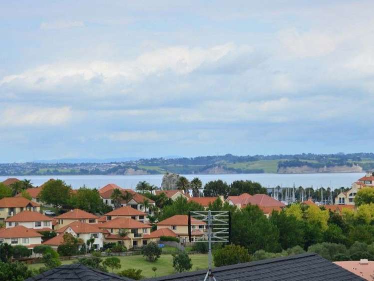 50 Midshipman Court Gulf Harbour_13