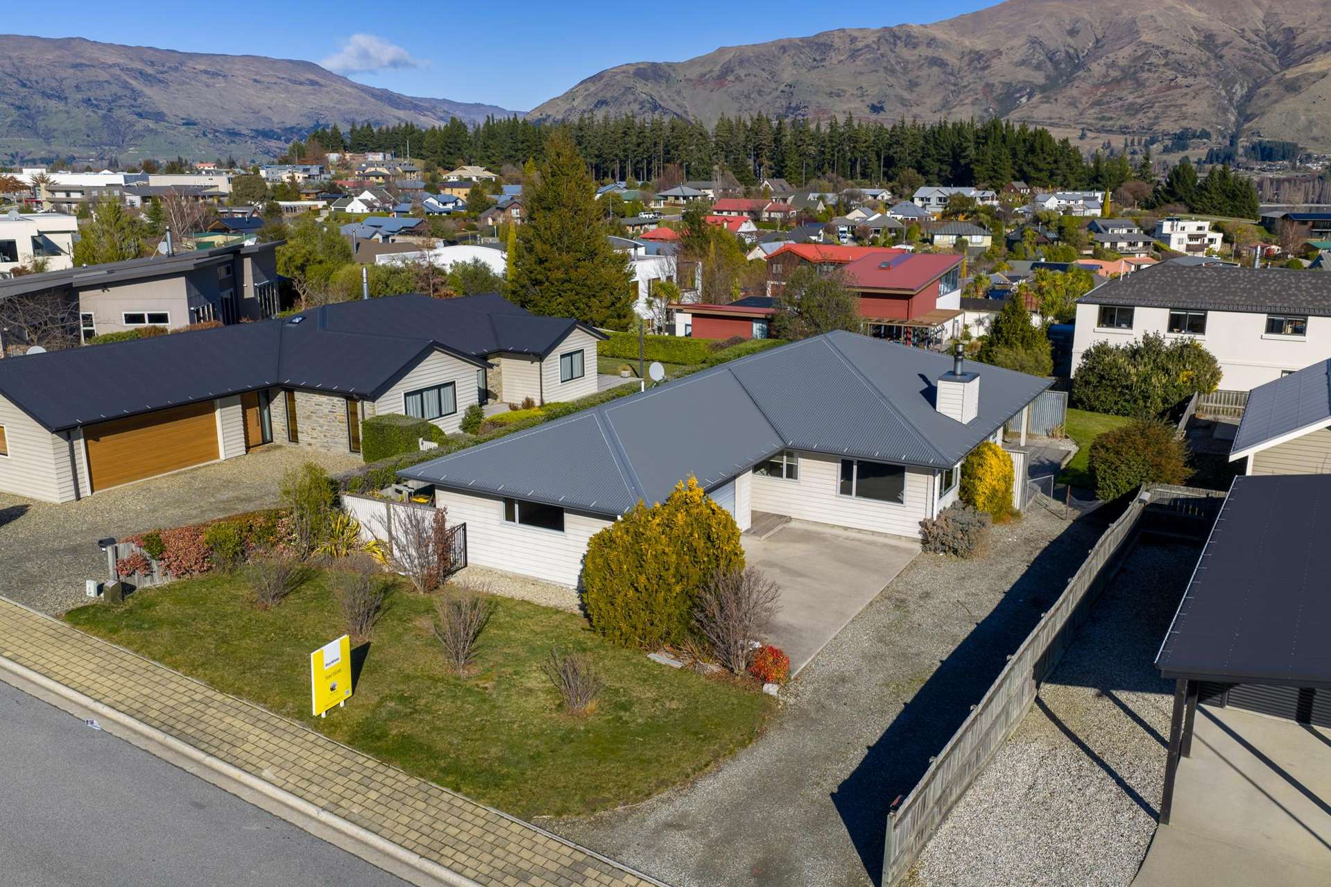 4 Pearce Place Wanaka_0