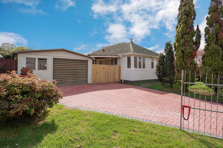 44 Caen Road Panmure_0