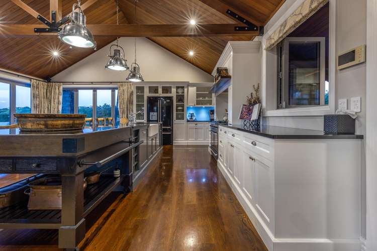 2 Otaihanga Road Paraparaumu Beach_7
