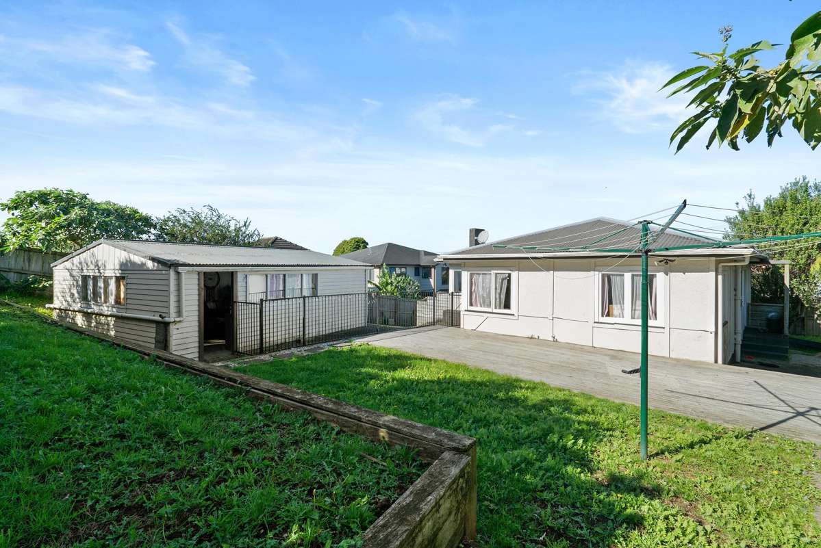 2/57 Mahia Road_5