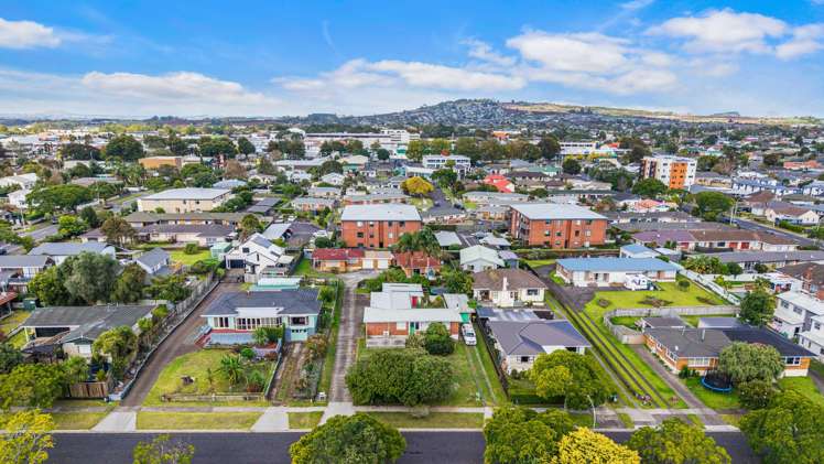 6 Blair Avenue Pukekohe_5