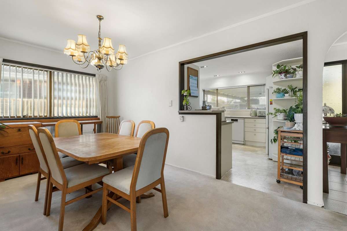 10 Oaktree Avenue_1