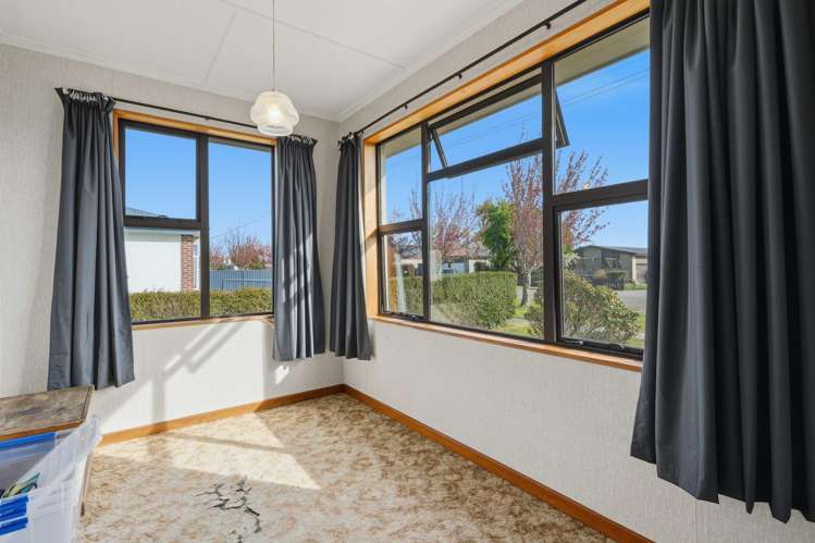 54 Brydone Street Edendale_11