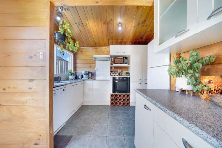 32 Ingram Street Papakura_6