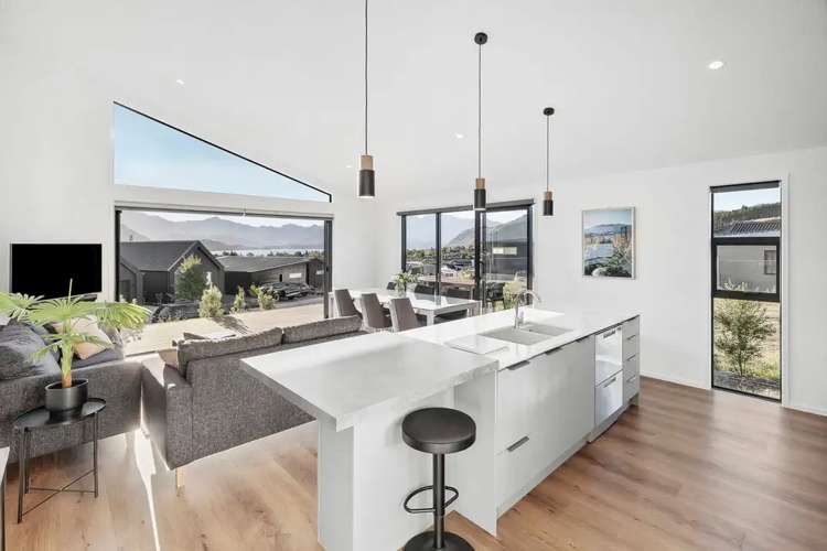 9 Mcneil Crescent Wanaka_5