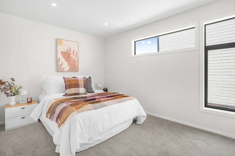 2/90 Knights Road Woburn_13