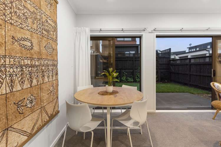 1 Hiwi Rakau Rise Westgate_11