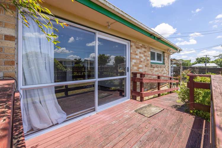 16 Keats Crescent Enderley_12