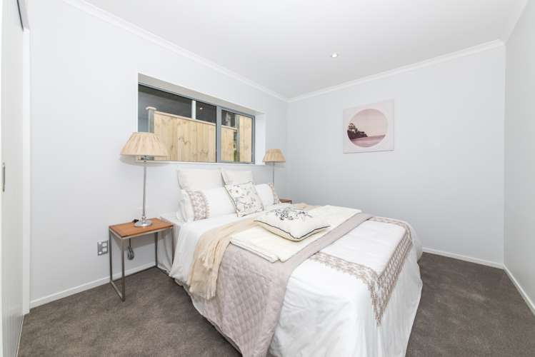 12a Woodglen Road Glen Eden_21