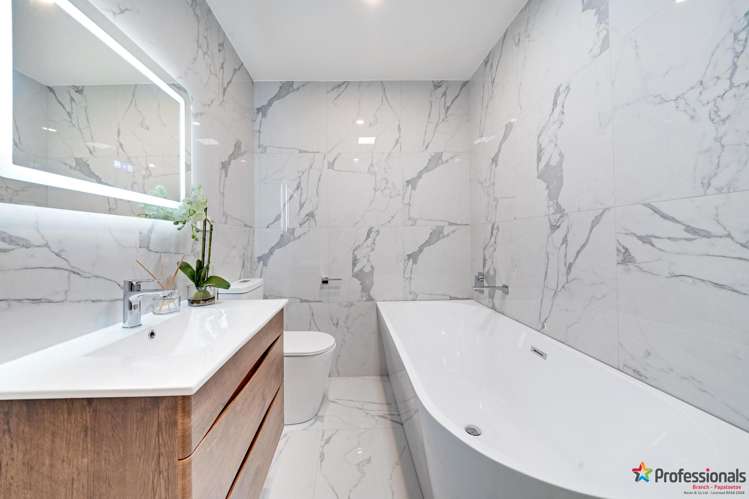 2e Spooner Lane Mount Wellington_7